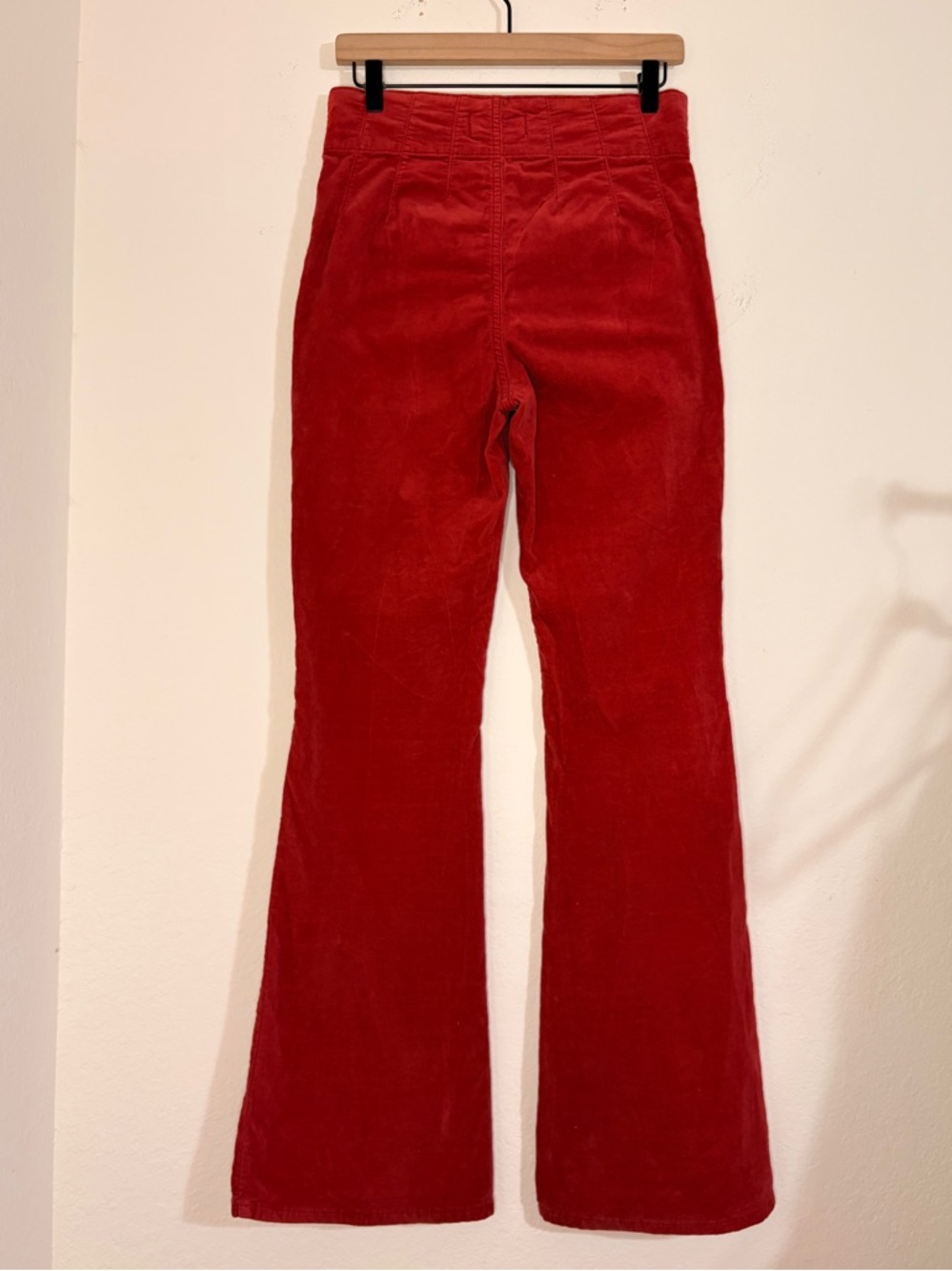 Free People We The Free Jayde Cord High Rise Flare Jeans in Red Size 28 - Picture 4 of 16
